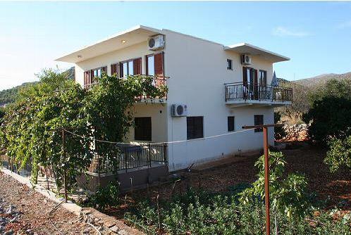 טרוגיר Apartments Gordana מראה חיצוני תמונה