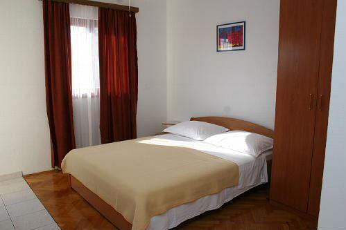טרוגיר Apartments Gordana מראה חיצוני תמונה